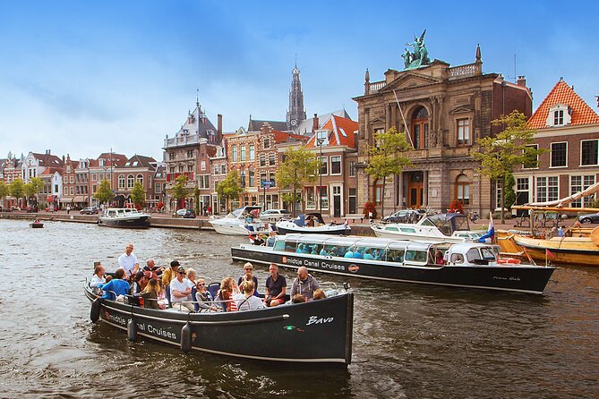 Haarlem: 50 minutes Boat Cruise - Finding Spaarne 11A, and how the boarding experience works
