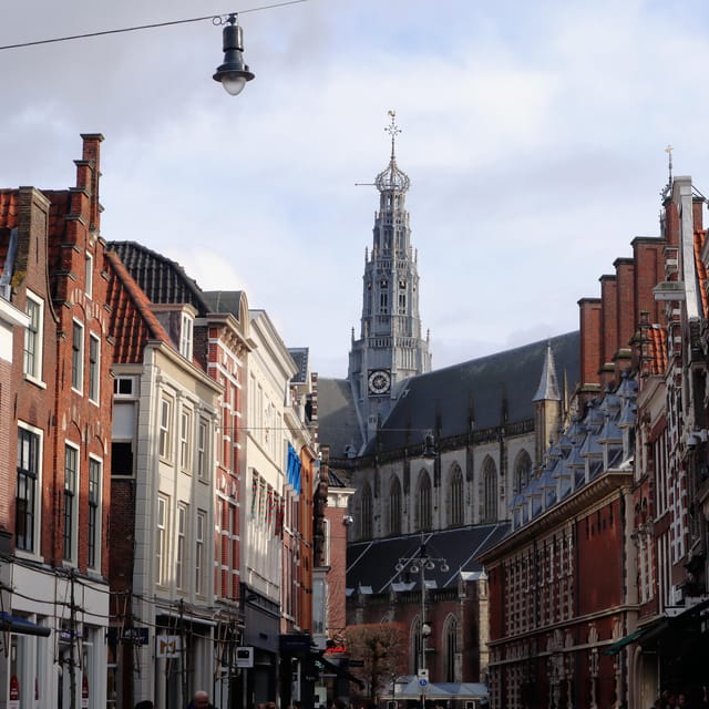 Haarlem: City Highlights Walking Tour - Meeting at Lepelstraat 2, finding your guide, and dressing for the walk