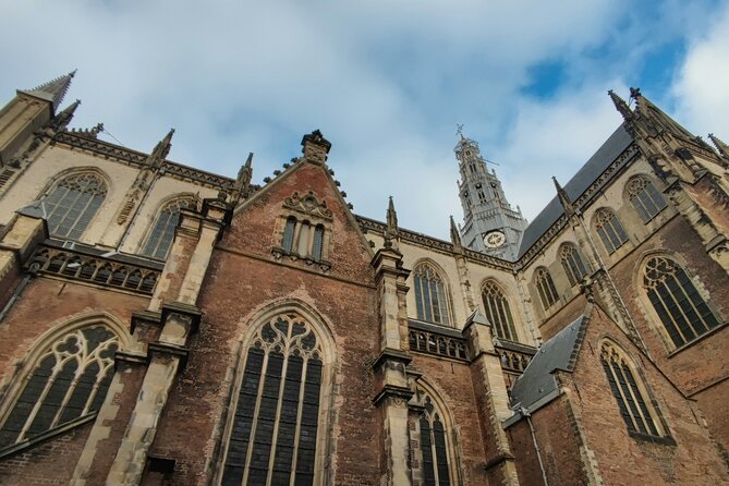 Haarlem Private Day Trip from Amsterdam with Local - Stop 2: Hofje van Bakenes, medieval-style courtyard life