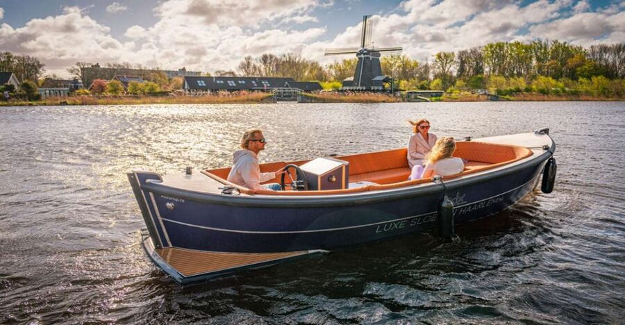 Haarlem: Self-Drive Private Electric Boat Rental - Should You Book This Haarlem Electric Boat Experience?