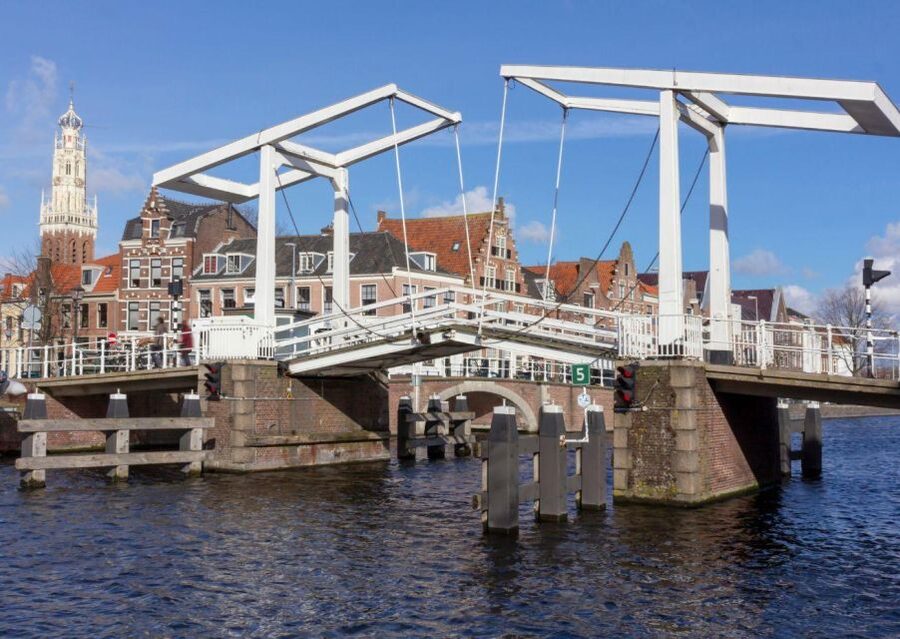 Haarlem: Sightseeing Canal Cruise through the City Center - Should you book this Haarlem canal cruise?