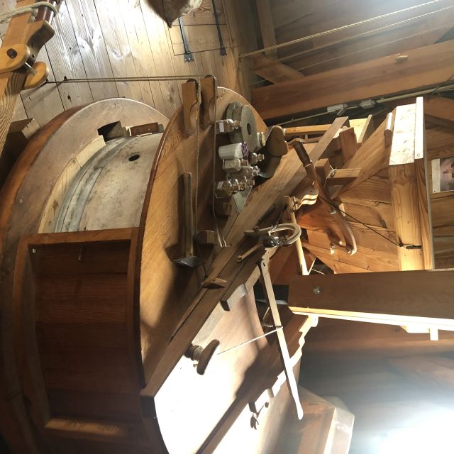 Haarlem: Windmill 'De Adriaan' Guided Tour - The Milling Floor: Grinding Stones You Can Actually See