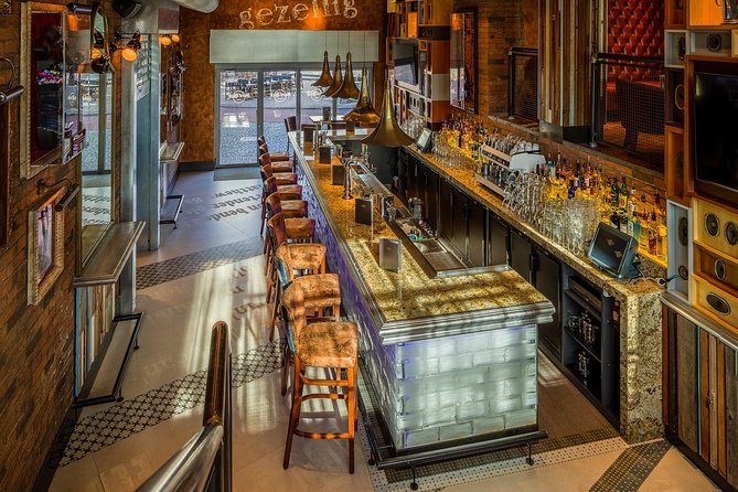 Hard Rock Cafe Amsterdam with Set Lunch or Dinner - Canal-view dining across three levels: how to get the best seat