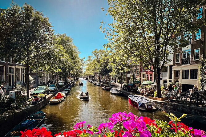 Humans of Amsterdam: Cultural Walking Tour incl. meeting 2 locals - Paradox Coffeeshop: cannabis culture explained through Ludo’s lens