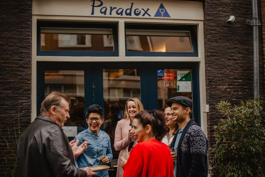 Humans of Amsterdam - Small group cultural walking tour - The 4-hour format: small group, steady walking, two rest breaks