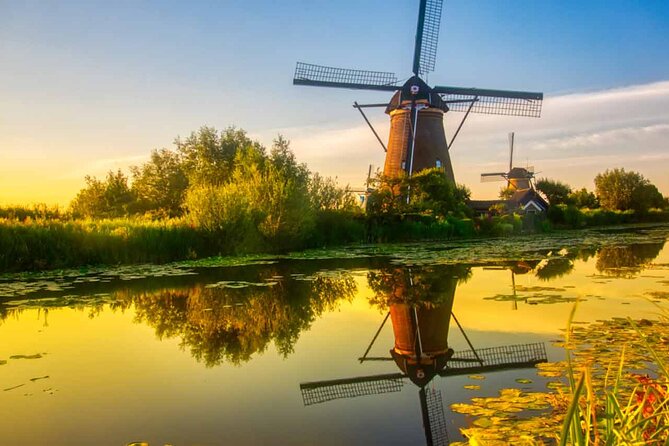 Kinderdijk Windmills and Delft Small-Group Tour from Amsterdam - A Smooth Amsterdam Morning to UNESCO Kinderdijk and Delft