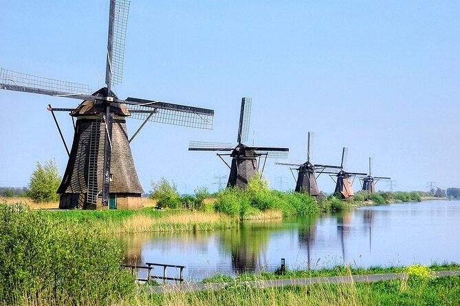 Kinderdijk Windmills and Delft Small-Group Tour from Amsterdam - Royal Delft Factory: Watch Painters Work and Shop Delft Blue
