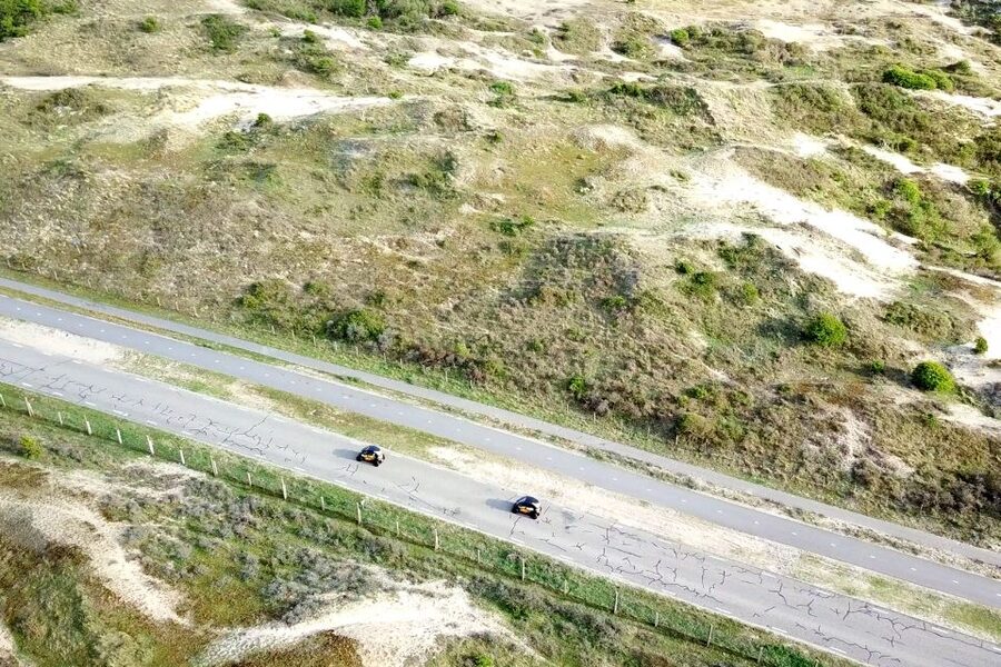 Lisse: Self-Drive Electric Car Dune and Beach Audio Tour - Your tiny electric car and the South Holland coast