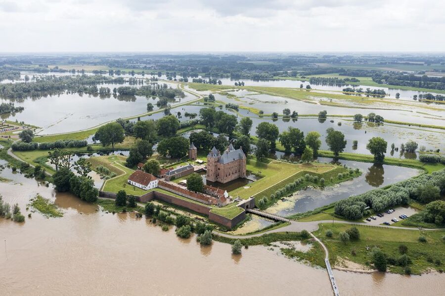 Loevestein Castle Entry Ticket - Hugo de Groot’s state prison escape, and why the story sticks