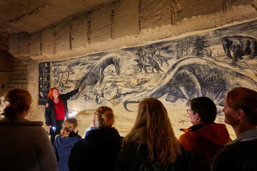 Maastricht: North Caves Guided Tour - Why 70 kilometers of corridors matter more than the number