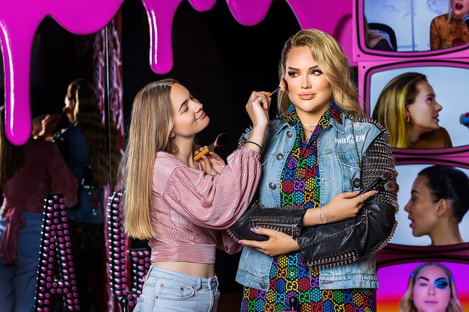 Madame Tussauds Amsterdam Admission Ticket - Stop 1: The wax-walk through Film, Music, Marvel, Art, and more