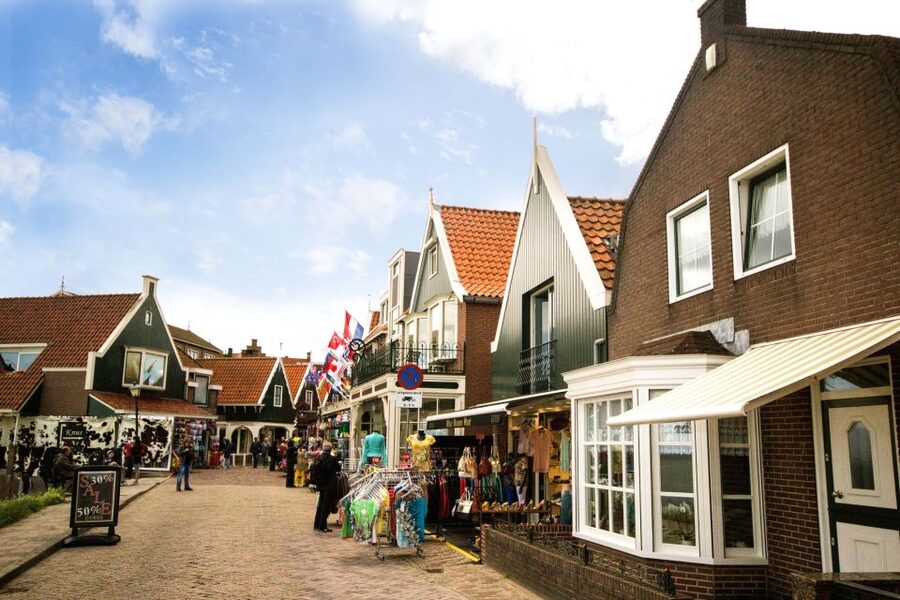 Marken, Volendam and Edam: Private Full-Day Tour - Practical Tips That Make the Day Feel Easier