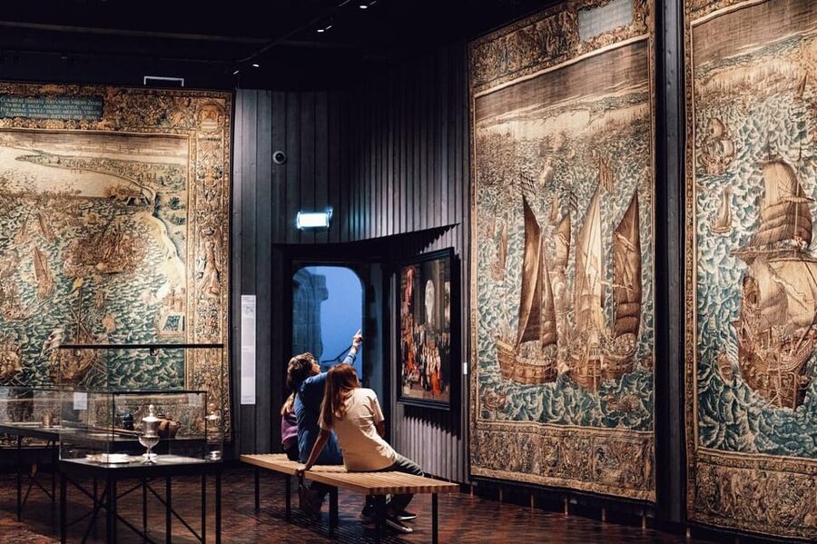 Middelburg: Zeeuws Museum Entry Ticket - Eighty Years’ War naval battles on tapestries