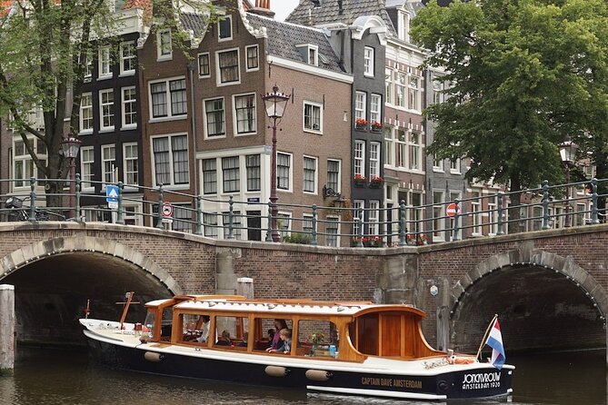 Morning Canal Cruise Amsterdam in Small-Group - The route approach: different paths, same city sense