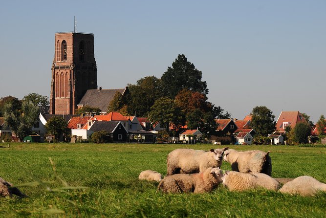Off the Beaten Paths Dutch Landscape Private Tour 1/2 day Jaguar - Durgerdam, Katwoude, and Zuiderwoude: the dike towns that feel quieter
