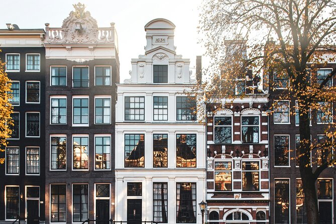 Personalized Hidden Gems of Amsterdam Private Tour with a Local - Why a private, personalized Amsterdam walk beats a group bus
