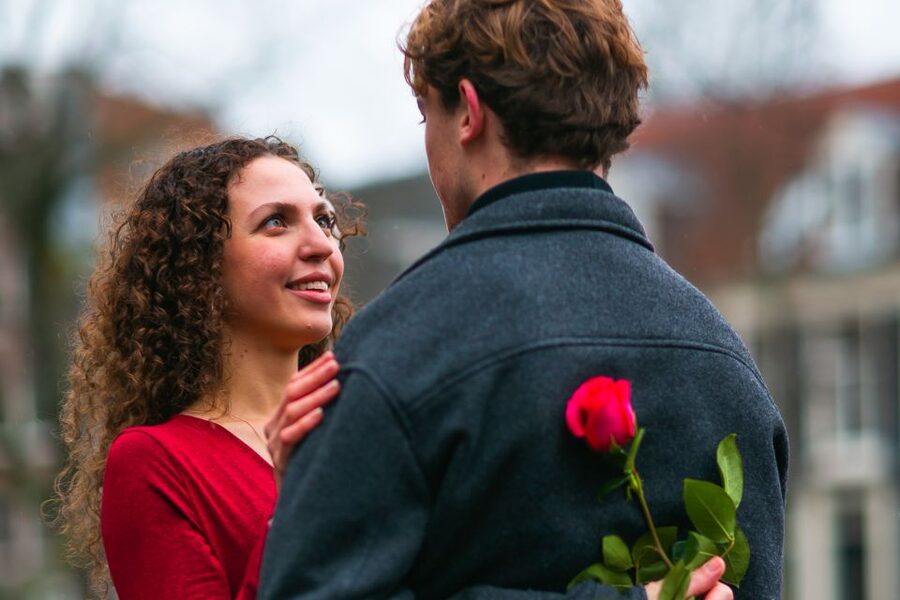 Premium Romantic Photoshoot Experience for Couples - FAQ