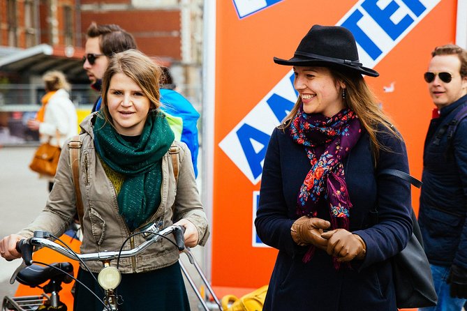 Private City Kickstart Tour: Amsterdam - Dam Square Stop: The Busy Center Where Stories Collide