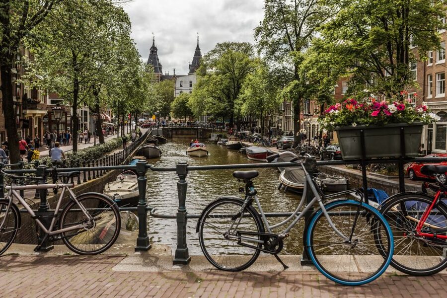 Private & Custom Amsterdam Tour, Hidden Gems with a Local - A private Amsterdam walk that feels like you have a friend who lives there