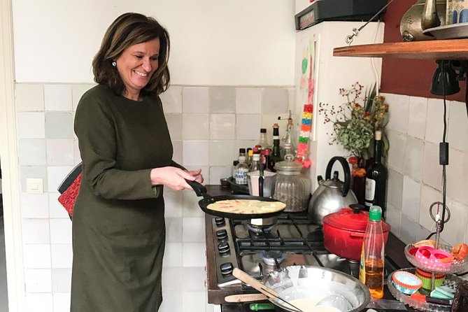 Private Dutch Pancake Cooking Class in an Amsterdam Canal Home - Inside Fusina’s canal home: why this feels more local than a demo
