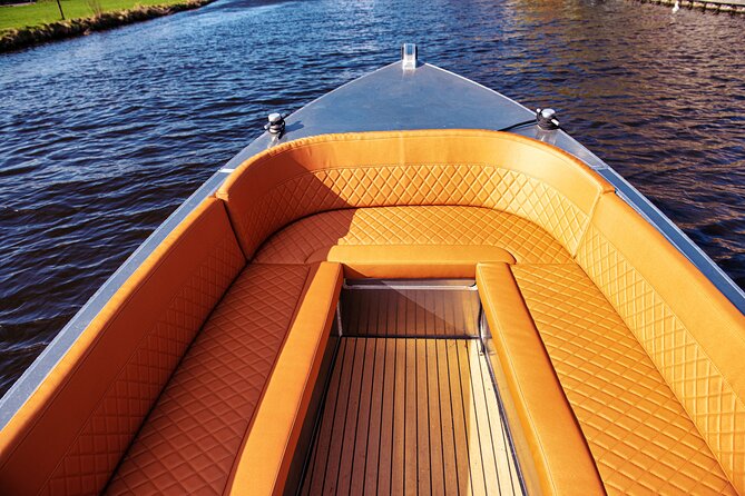Private Electric Boat Rental in Haarlem (No License Required) - Drinks policy: plan for refreshment and expect extra costs
