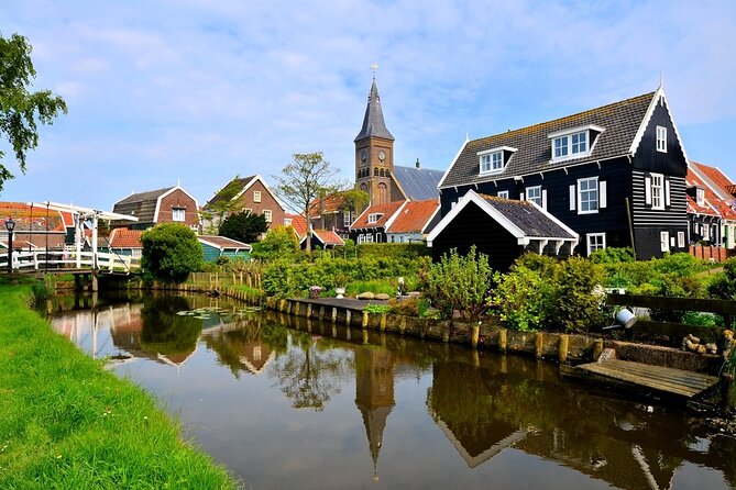 Private Excursion to Zaanse Schans, Edam, Volendam and Marken - Marken: colorful houses and flood history, if the road allows it