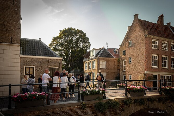 Private Guided Walking Tour Historical Dordrecht - Groothoofd City Gate: the practical viewpoint on old defenses and access