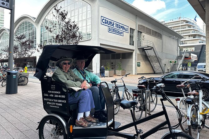 Private Pedicab/Rickshaw Tour of Rotterdam With a Local Guide - Pickup that actually helps, especially for cruise days