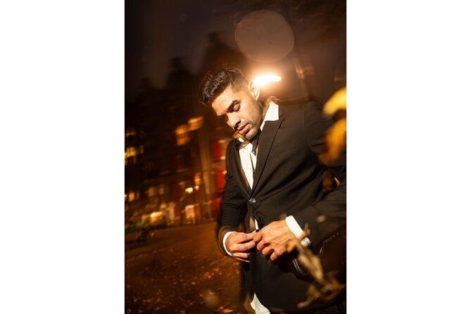 Private Photo Session in Amsterdam - Warmoesstraat and the Red Light District views: how to keep it respectful