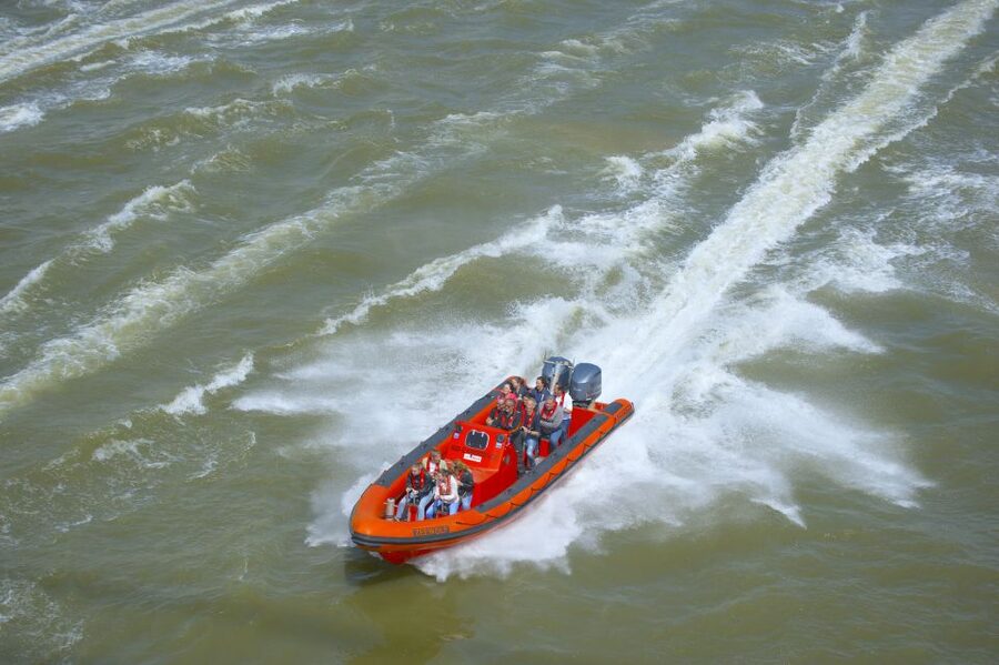 Private RIB-experience - Sustainability note and weather: two small realities