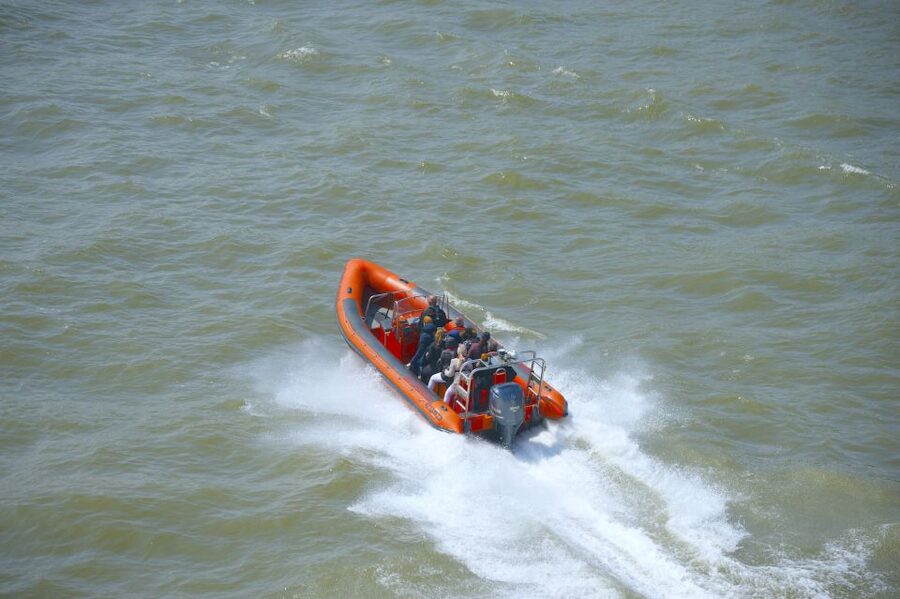 Private RIB-experience - Rotterdam at speed, Erasmusbridge and Euromast Tower