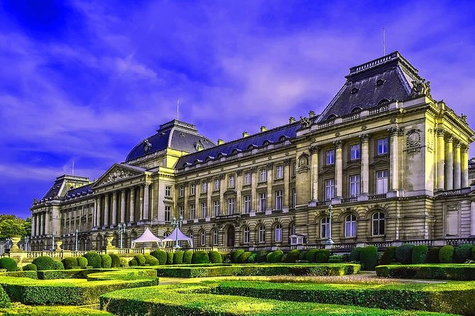 Private Sightseeing tour to Antwerp and Brussels from Amsterdam - Antwerp Central Station: a free photo stop worth treating like a “welcome”
