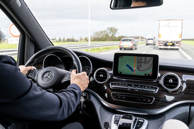Private Taxi Airport Transfer to or from Schiphol Airport (AMS) - Who This Transfer Suits Best (And Who Might Want Something Else)