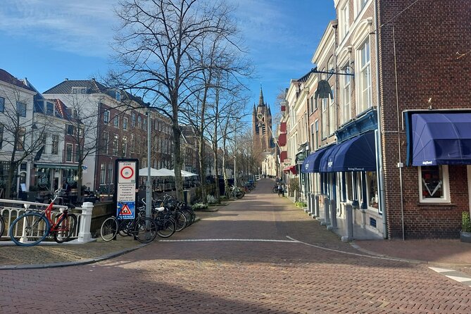 Private Tour of Delft + Visit to Delft Blue Museum & Factory - Beestenmarkt: animal markets, Delft Blue makers, and a rare kind of landmark