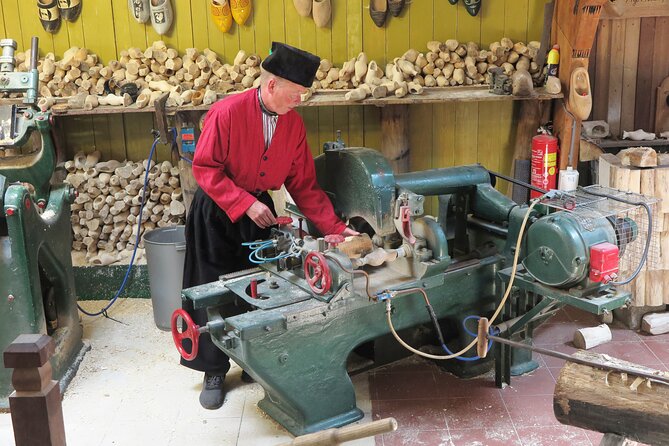 Private Tour of Simonehoeve Cheese Farm and Clog Factory - What you actually do in the cheese farm and clog factory