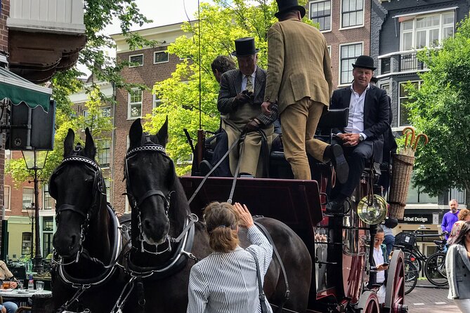 Private tour: Your own Amsterdam: walk through the old city - Rembrandt House focus: how an artist really made it