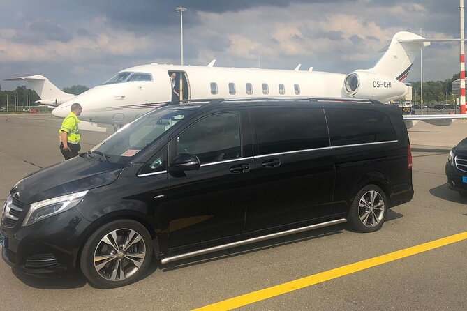 Private Transfer From Amsterdam City To Amsterdam Airport - Service hours: when this transfer fits your flight plan