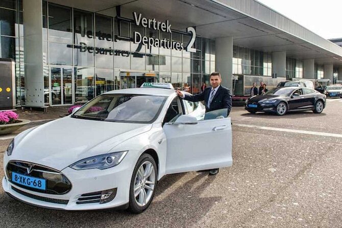 Private Transfer from/to Amsterdam Airport Schiphol - Price and Value: $90.11 for Up to 4, and What You Really Pay For