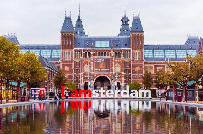 Private Transfer from/to Amsterdam Airport Schiphol - Who This Transfer Fits Best (and Who Might Skip It)