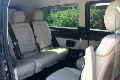 Private transfer Schiphol (AMS) to or from Rotterdam