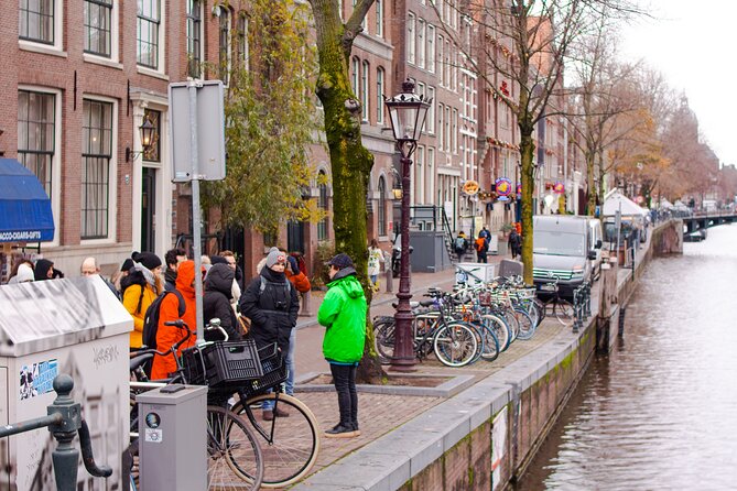 Private walking tour Amsterdam. English or Spanish. - Rembrandt’s Footsteps: Seeing Art Stories in the Streets