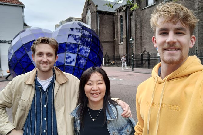 Private Walking Tour of Delft: Dive into the Dutch Golden Age - Stop 1: New Church on Markt, royal tombs and a church tower lesson