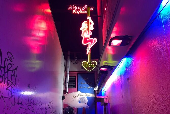 Red Light District tour in Amsterdam - De Wallen: prostitution, location, and Amsterdam’s tolerance logic