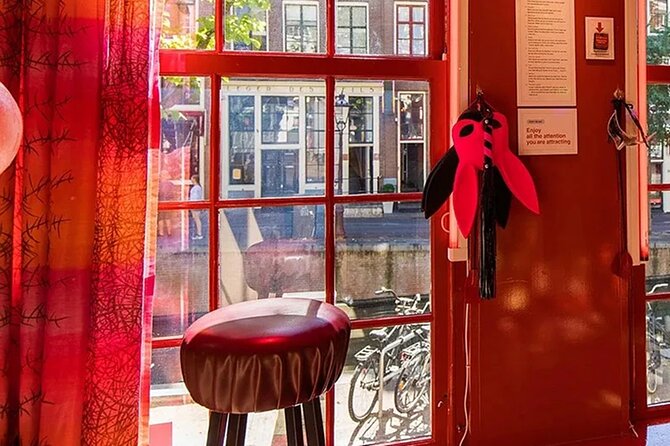 Red Light Secrets Museum Amsterdam & 1-Hour Canal Cruise - Who This Experience Works Best For