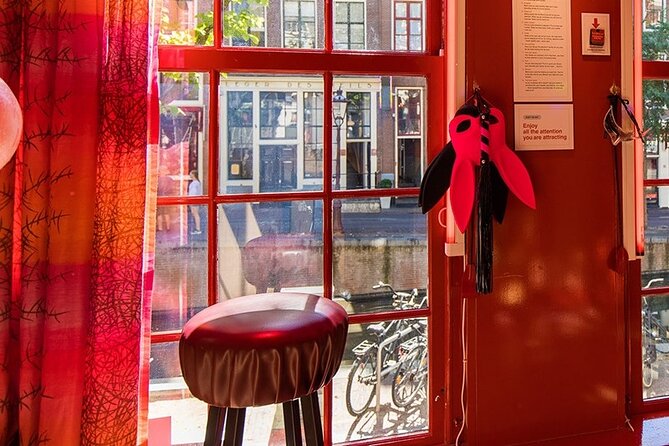 Red Light Secrets: Museum of Prostitution Amsterdam - The audio tour and Ingas stories: how you control the pace