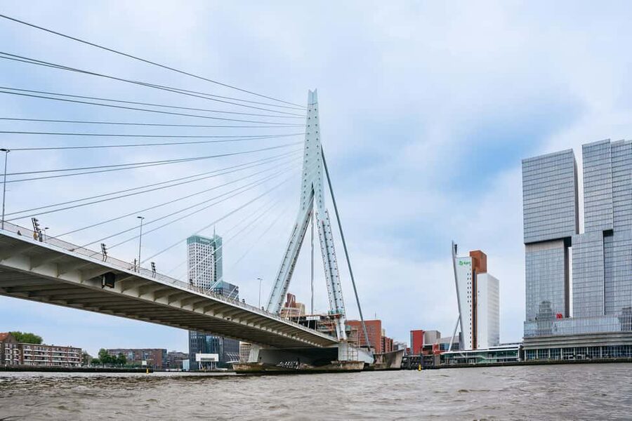 RIB Speedboat Sightseeing Cruise - Rotterdam at RIB Speed: What Makes This Cruise Special