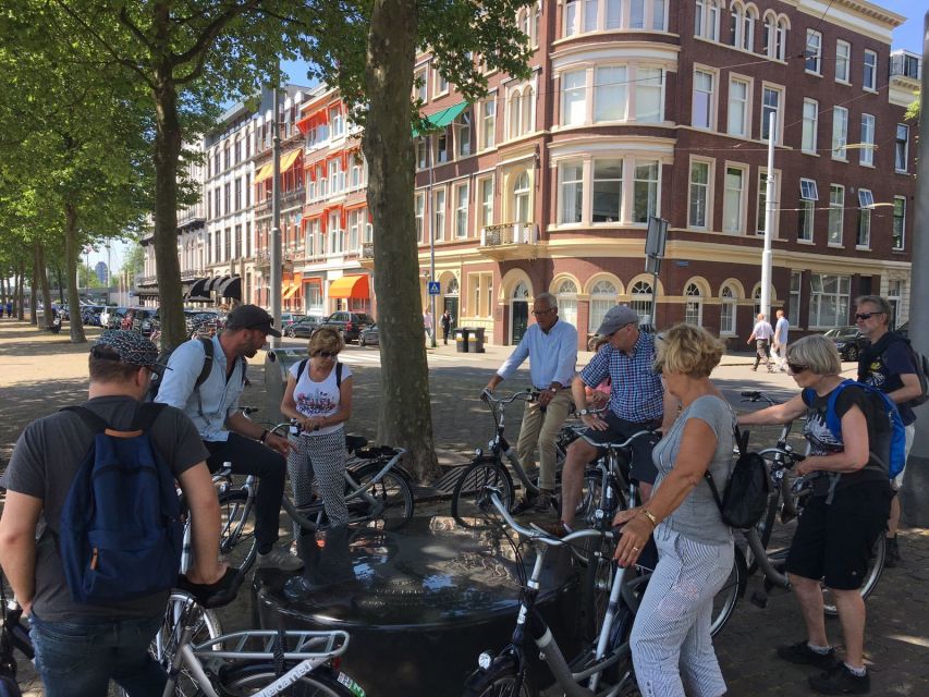 Rotterdam: 2.5-Hour Highlights Bike Tour - Stadhuis and the City Center’s Newer Architectural Side
