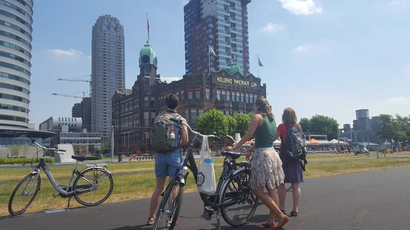 Rotterdam: City Highlights Guided Bike Tour - Why the Local Guide Part Feels Different Than a Usual Walk Tour