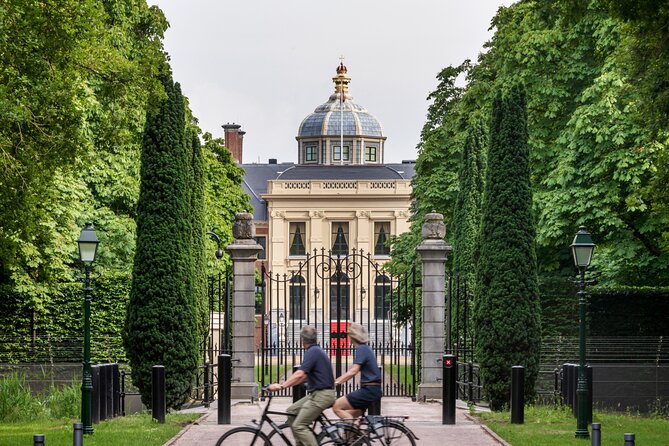 Rotterdam, Delft and The Hague Guided Tour from Amsterdam - Delft’s canals and royal landmarks: where 2.5 hours can feel magical