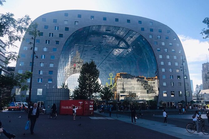 Rotterdam, Delft, The Hague Day Tour Incl. Madurodam/Royal Delft - Delft: City Hall views, Markt lunch time, and the “factory choice”